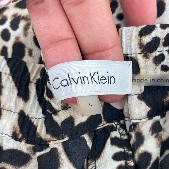 Calvin Klein Women’s Leopard Jogger Pants – Large, Drawstring Waist, Zip Pockets - Picture 12 of 15